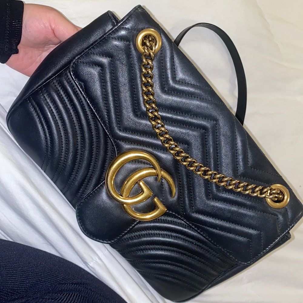 Authentic Black Gucci Medium Marmont purse